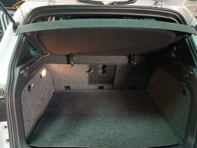 VOLKSWAGEN Tiguan CITYSCAPE