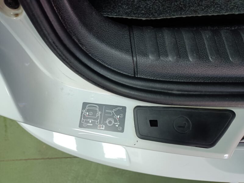 VOLKSWAGEN Tiguan CITYSCAPE