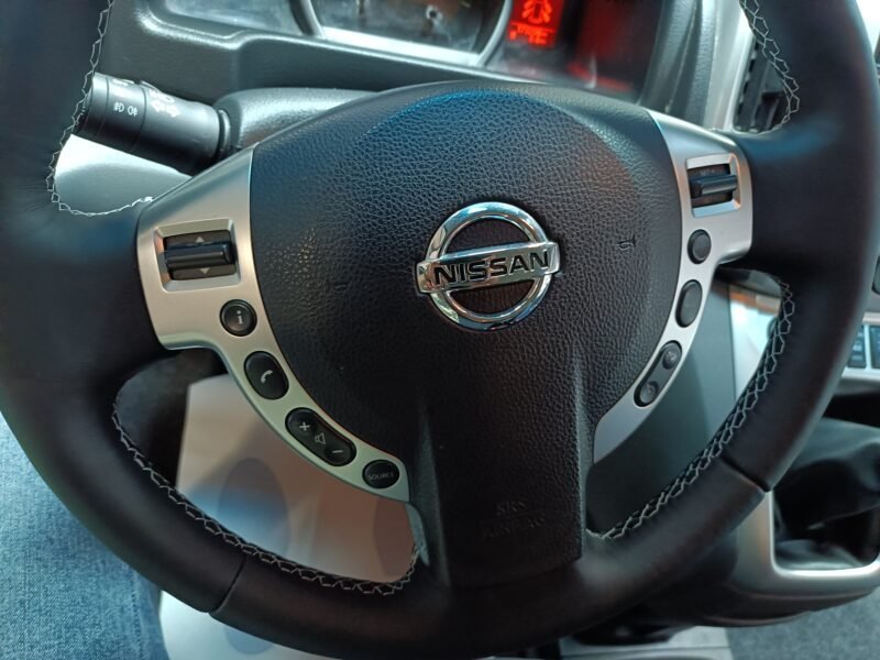 NISSAN NV200 200 EVALIA 110 C.V 6 VELOCIDADES