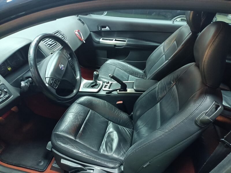 VOLVO C30 1.6 GASOLINA