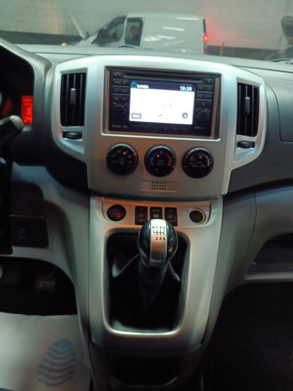 NISSAN NV200 EVALIA