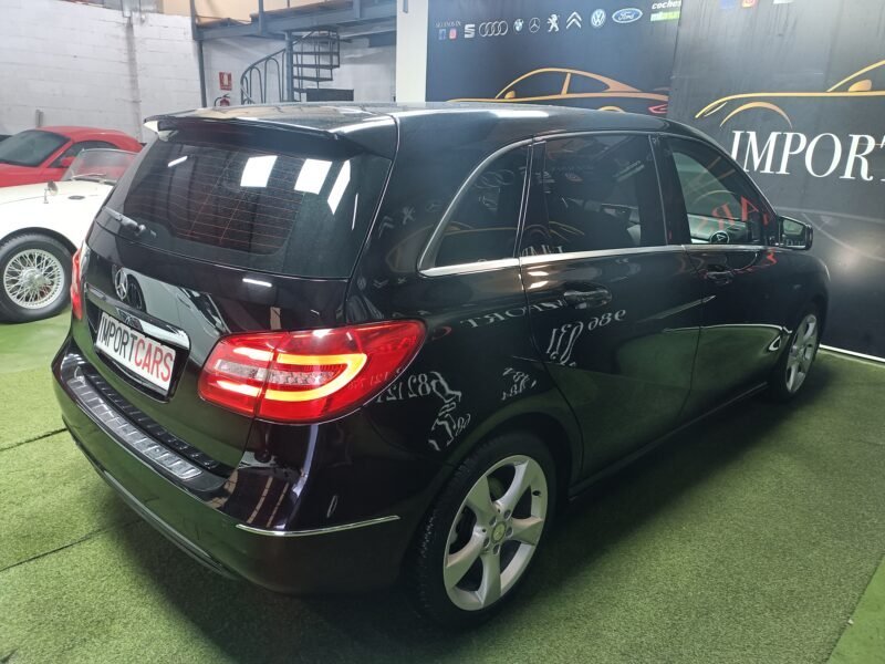 MERCEDES-BENZ Clase B 200 DIESEL