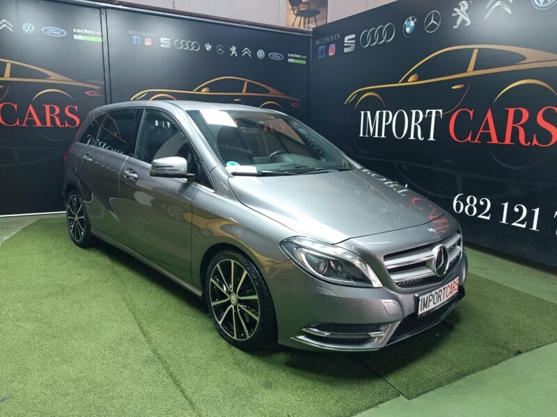 MERCEDES-BENZ Clase B 220 CDI
