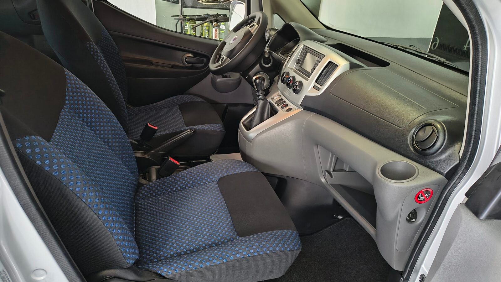 NISSAN NV200 EVALIA