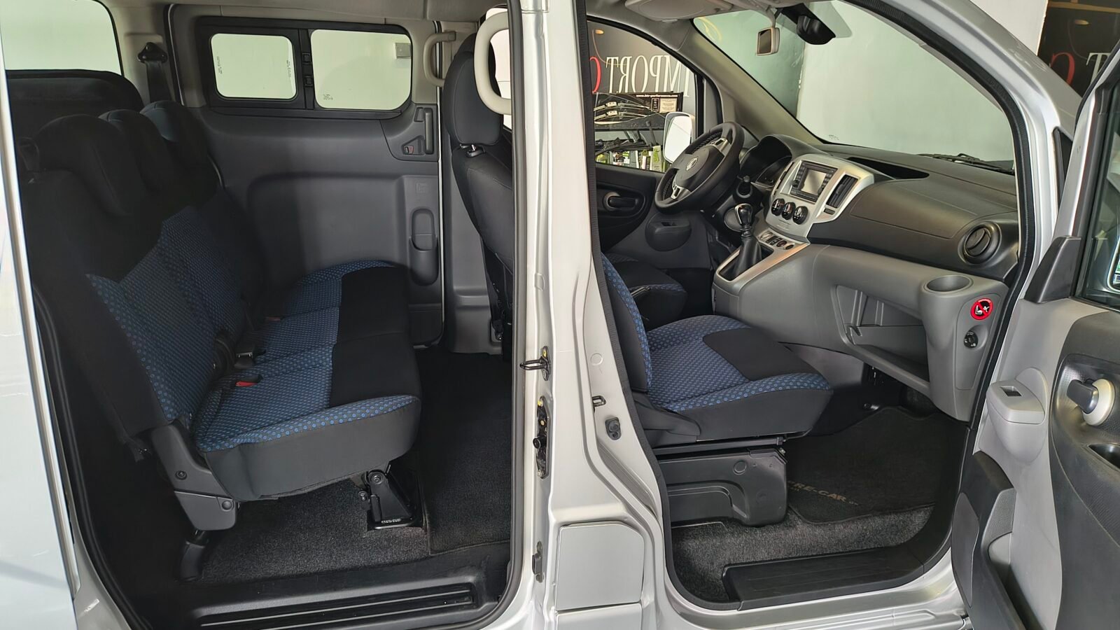 NISSAN NV200 EVALIA