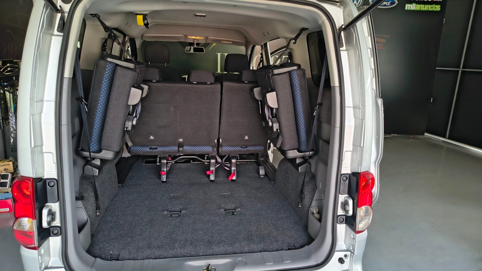 NISSAN NV200 EVALIA