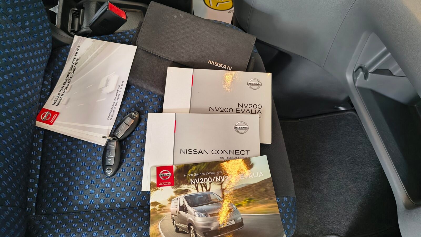 NISSAN NV200 EVALIA