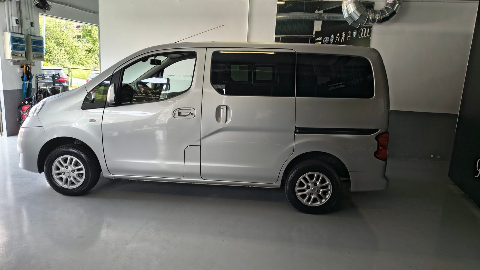 NISSAN NV200 EVALIA