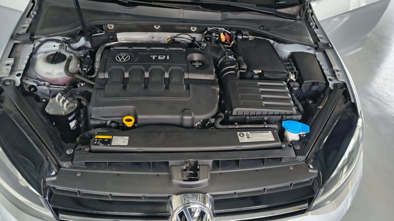 VOLKSWAGEN GOLF 2.0 tdi