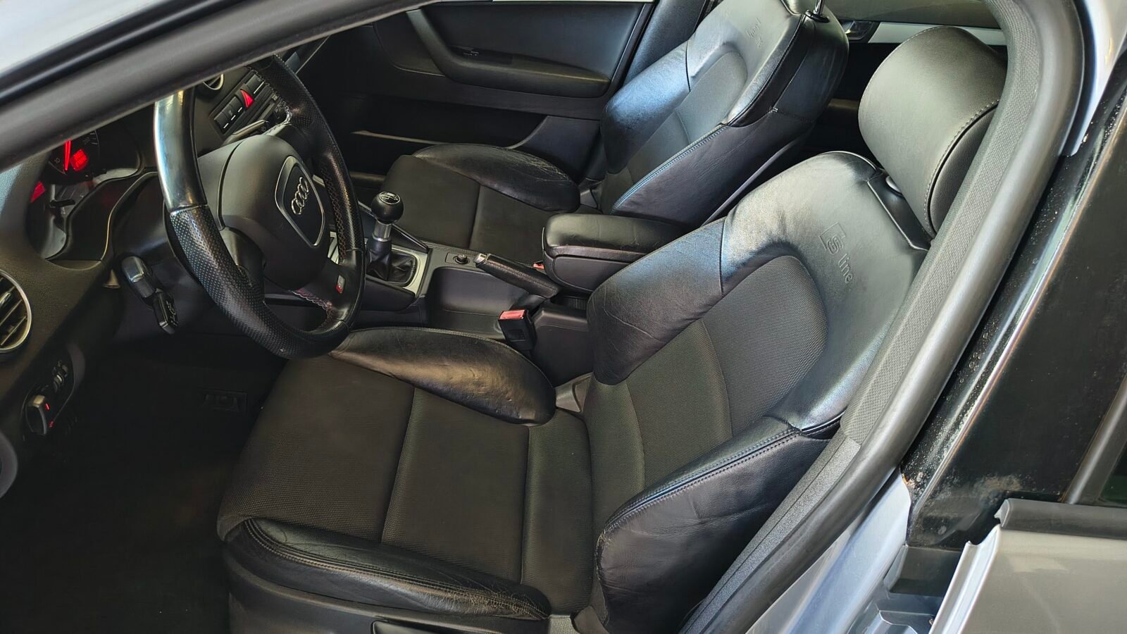 AUDI A3 SLINE
