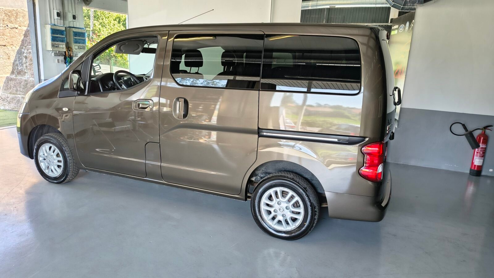 NISSAN NV200 7 PLAZAS