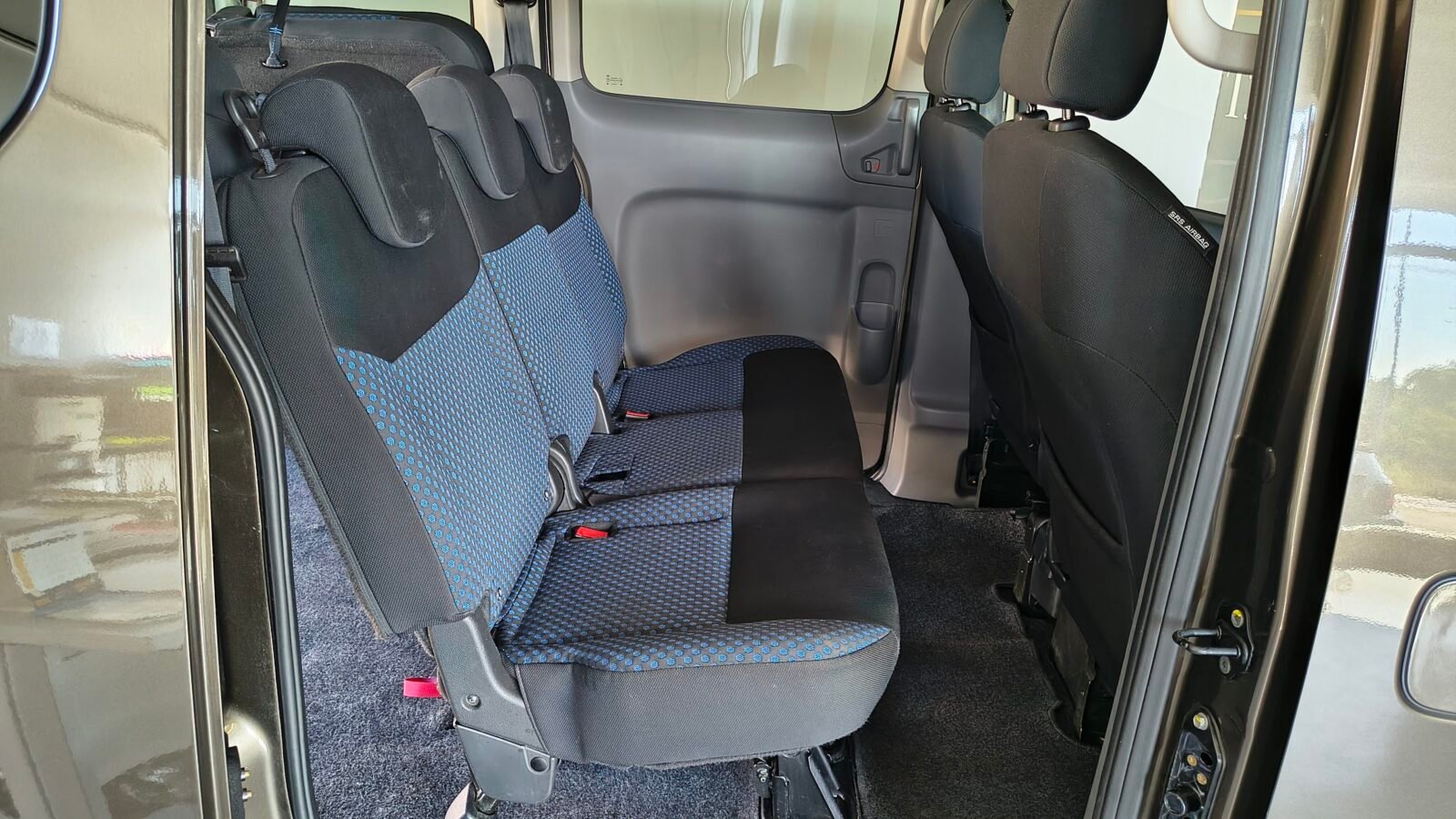 NISSAN NV200 7 PLAZAS