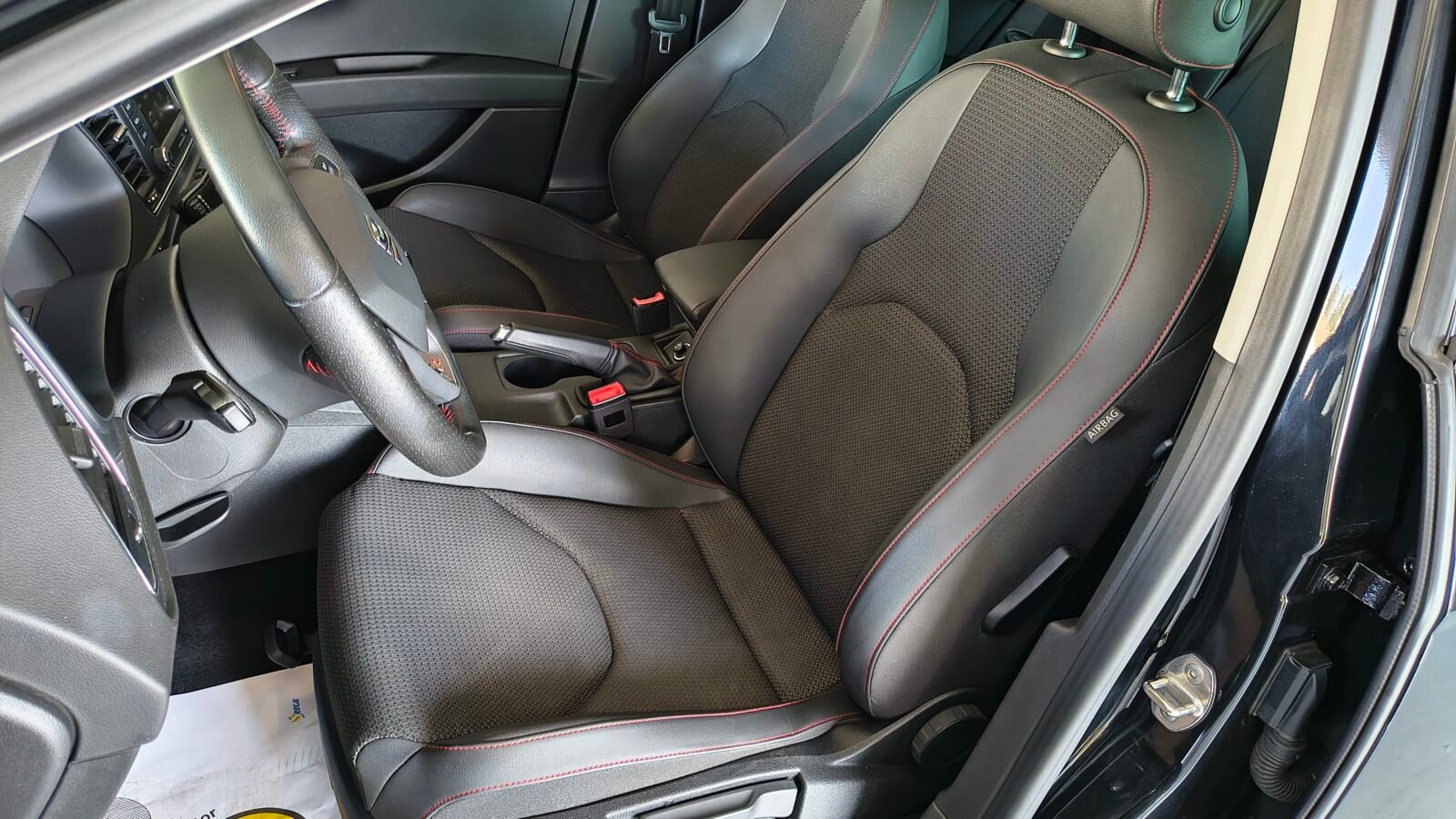 SEAT LEON  FR