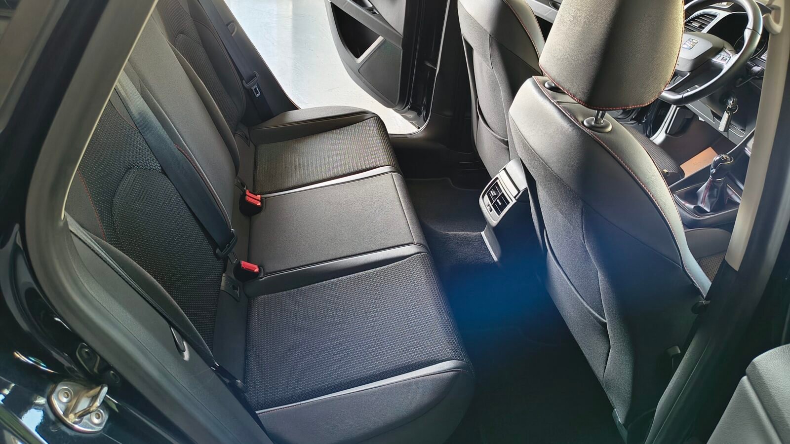 SEAT LEON  FR