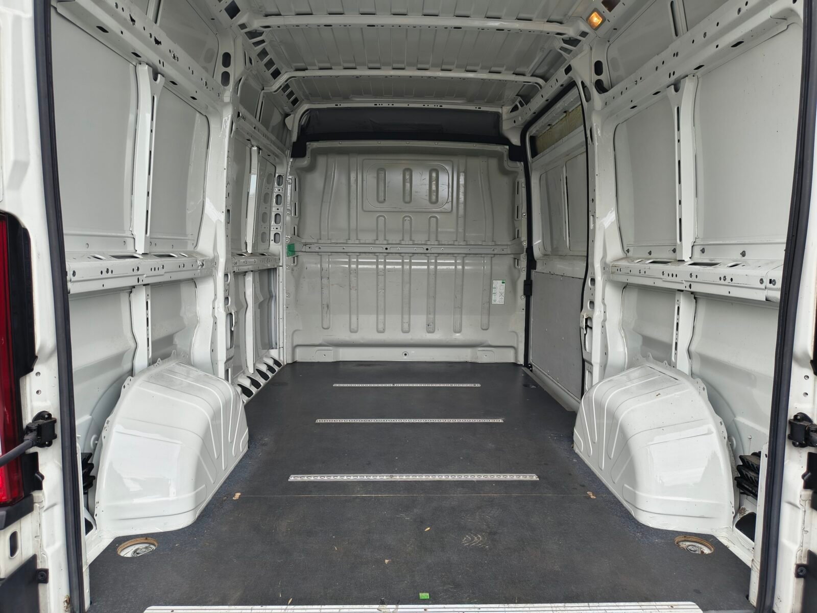 PEUGEOT boxer 3 plazas