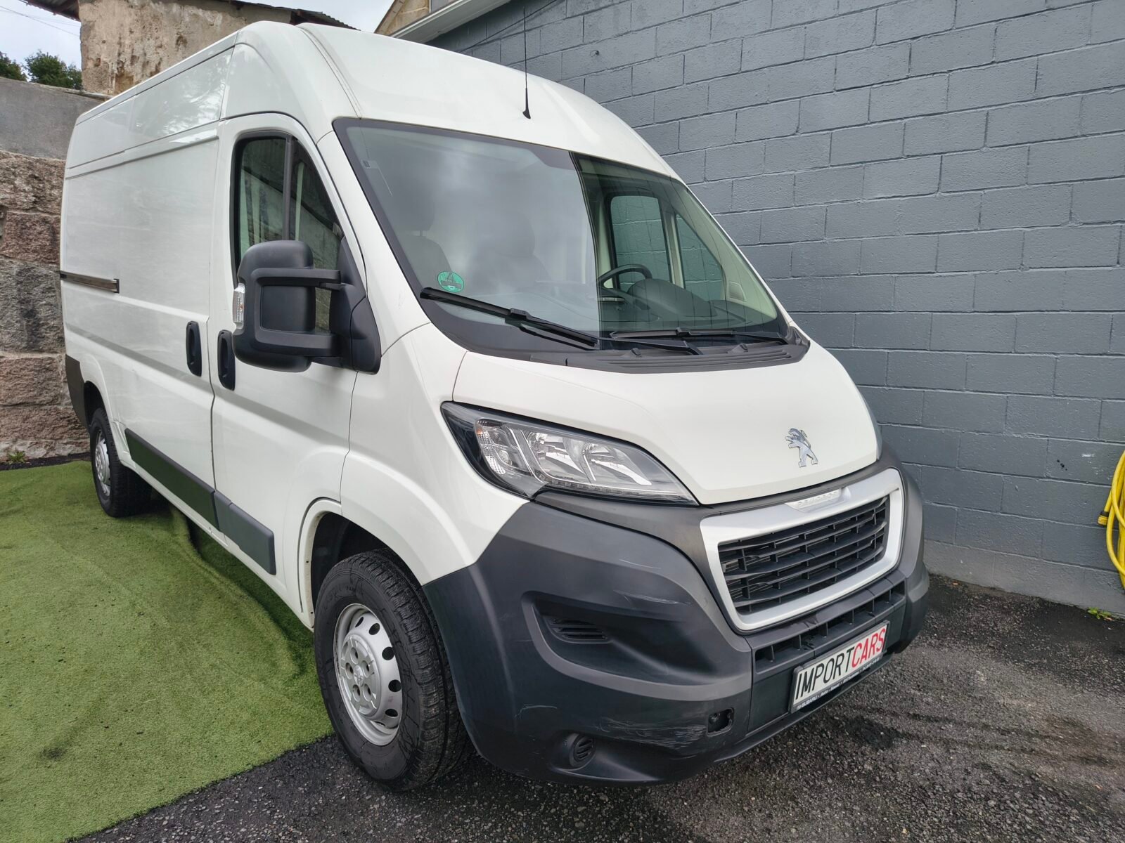 PEUGEOT boxer 3 plazas