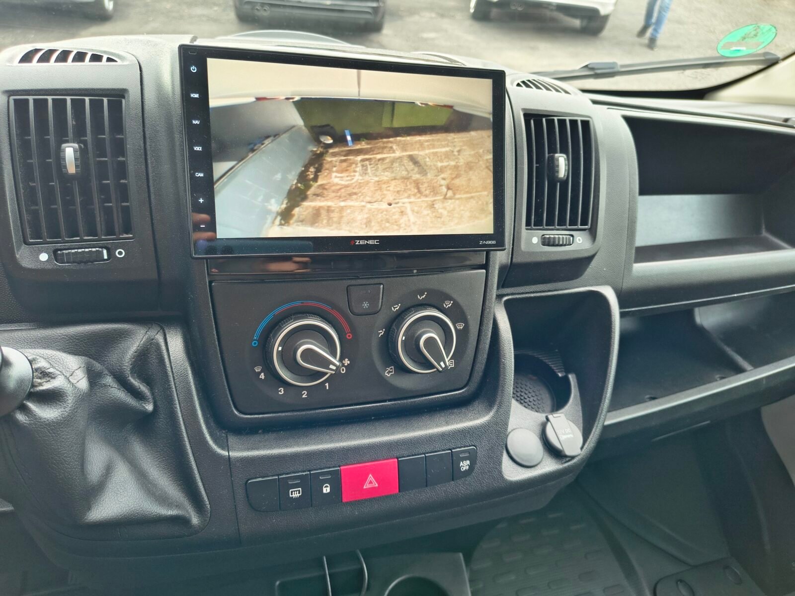 PEUGEOT boxer 3 plazas