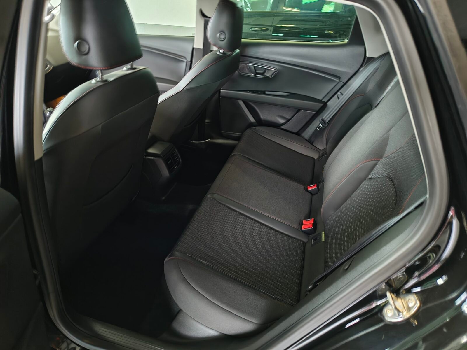 SEAT LEON 2.0 TDI 150 CV FR
