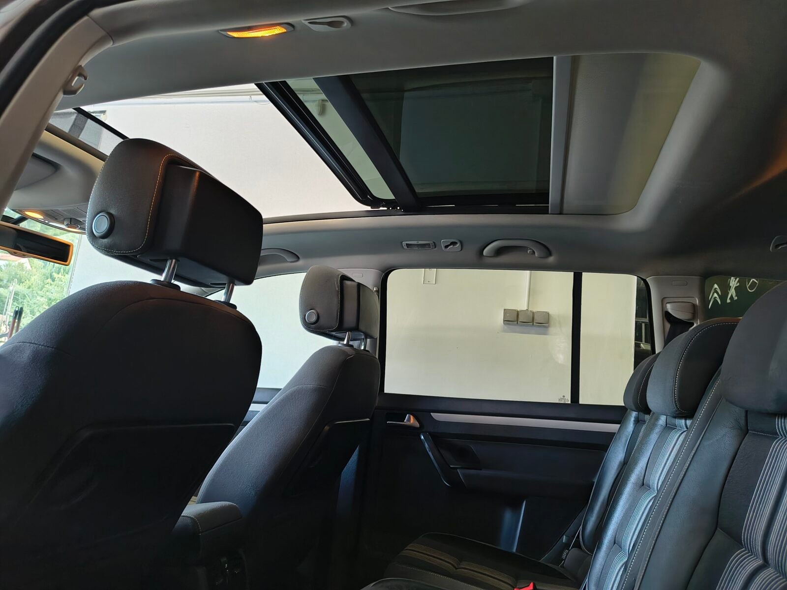 VOLSWAGUEN Touran 2.0 TDI MACHT