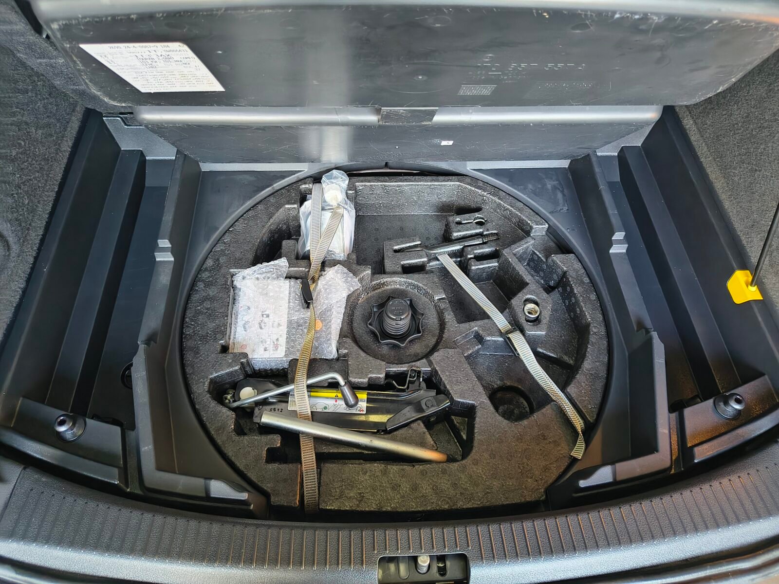 VOLSWAGUEN Touran 2.0 TDI MACHT